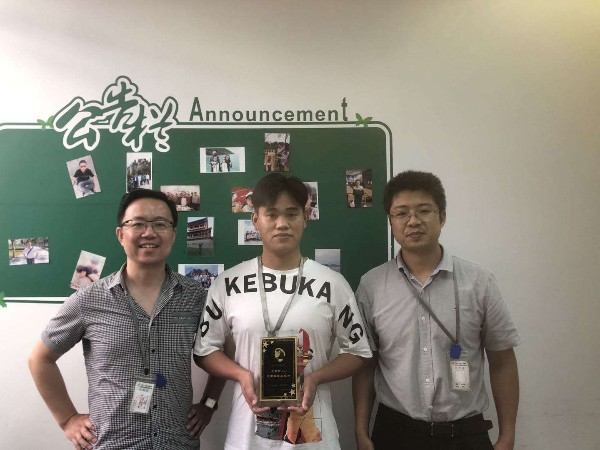 5年老員工留念3